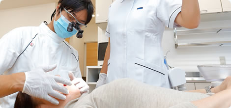 スマイル歯科　治療の様子